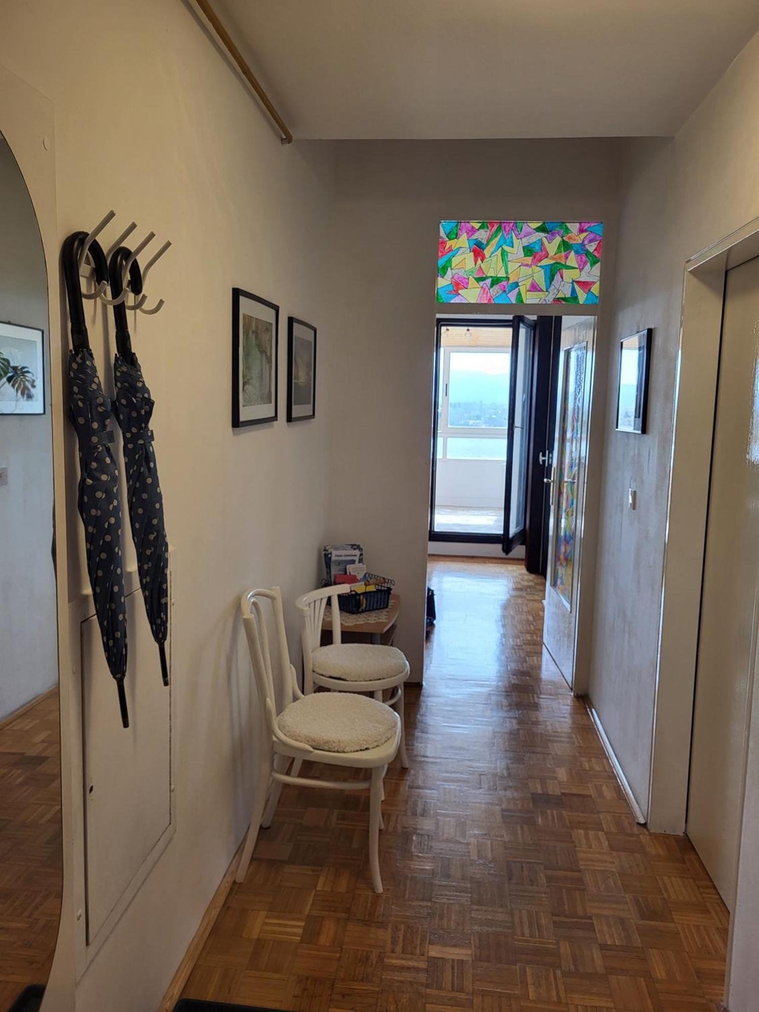 Apartment Beautiful In The Nicest Part Of Town